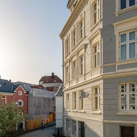 Live As A Local! I 350M To Bryggen And Floibanen Apartment Bergen Exterior photo