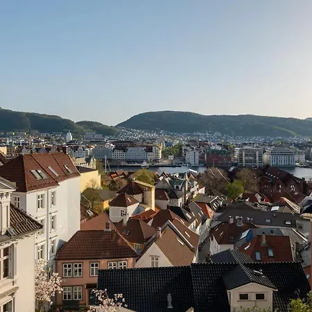 Live As A Local! I 350M To Bryggen And Floibanen Apartment Bergen Exterior photo
