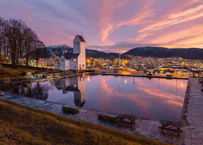 Live As A Local! I 350M To Bryggen And Floibanen